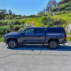 Westin EXP Truck Cap COMPLETE KIT A + BS (24-25 Toyota Tacoma 5ft. Bed) - Black