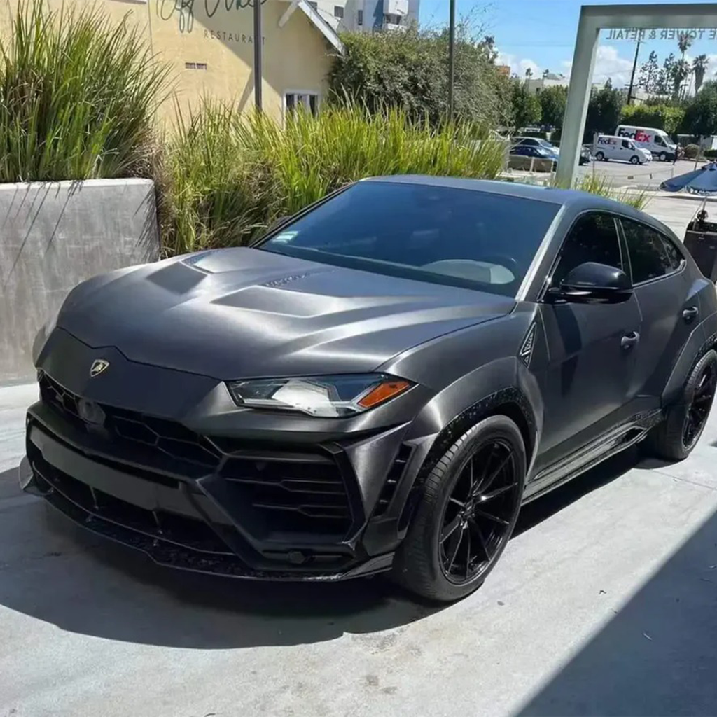 1016 Style Full Dry Carbon Fiber Aero Kit for Lamborghini Urus - Bull Boost Performance