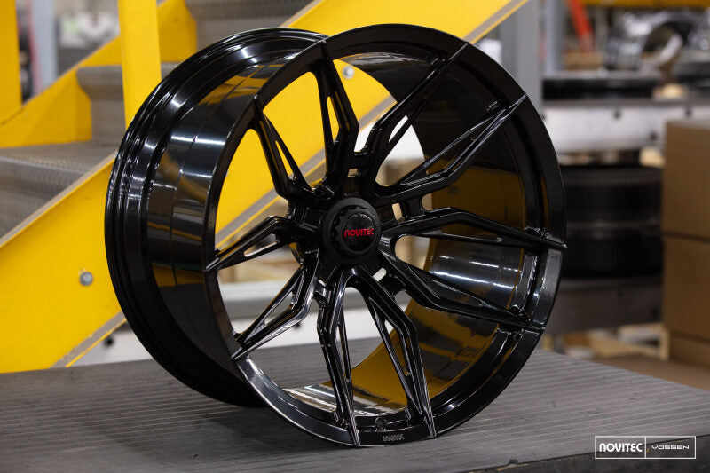 Vossen x Novitec NF11 21x10in - 5x114.3 BP - ET34 - Gloss Black Ferrari 12Cilindri F167 Front Wheel
