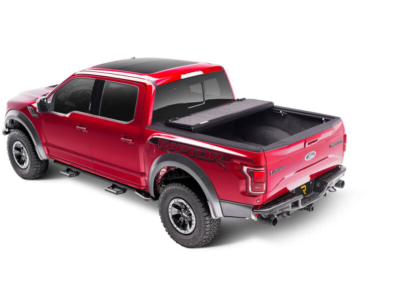 UnderCover 15-19 Ford F-150 66in Fusion Bed Cover - Ingot Silver