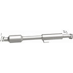 MagnaFlow 2015 Kia Optima 2.4L Direct Fit Catalytic Converter (California Grade)