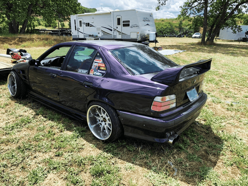 BMW E36 Rieger Side Skirts - Vented Type 1 (1990-1999)