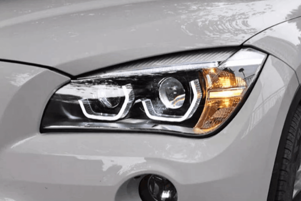 BMW E84 X1 Modern Style Angel Eye HID Bi-Xenon Headlights (2010 - 2015)