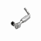 MagnaFlow Direct Fit Catalytic Converter 97-98 Ford F-150 Pickup 4.2L D/S 4WD (49 State)