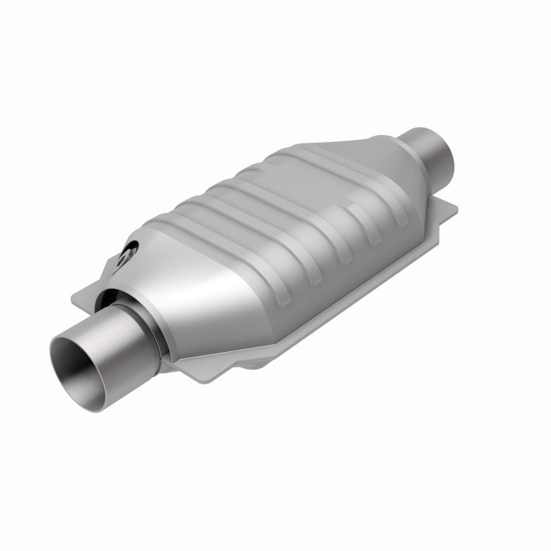 MagnaFlow Universal Catalytic Converter 2.25 W/O2 Boss