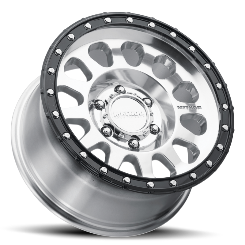 Method MR315 17x8.5 +25mm Offset 8x6.5 130.81mm CB Polished Wheel - Gloss Black Lip