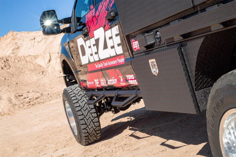 Deezee 99-23 Chevrolet/GMC/Dodge/Ford Full Size Truck Hex Series - Crew Cab Side Steps (Txt Blk)