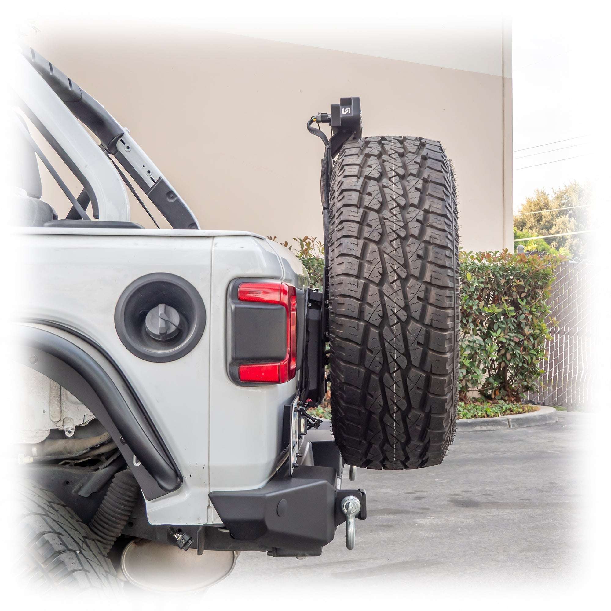 Turn Offroad Billet Chase Light and 3rd Brake Light for Jeep Wrangler JL