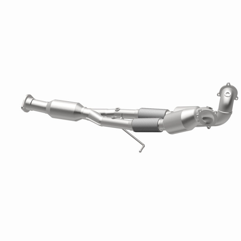 MagnaFlow 02-05 S80 2.9 L Underbody Direct Fit Converter