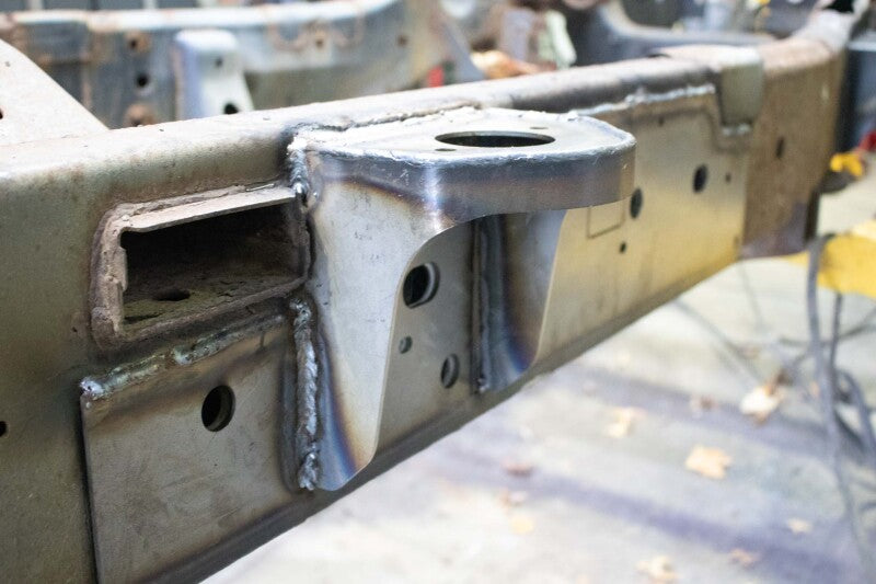 Rustbuster Center Cab Mount