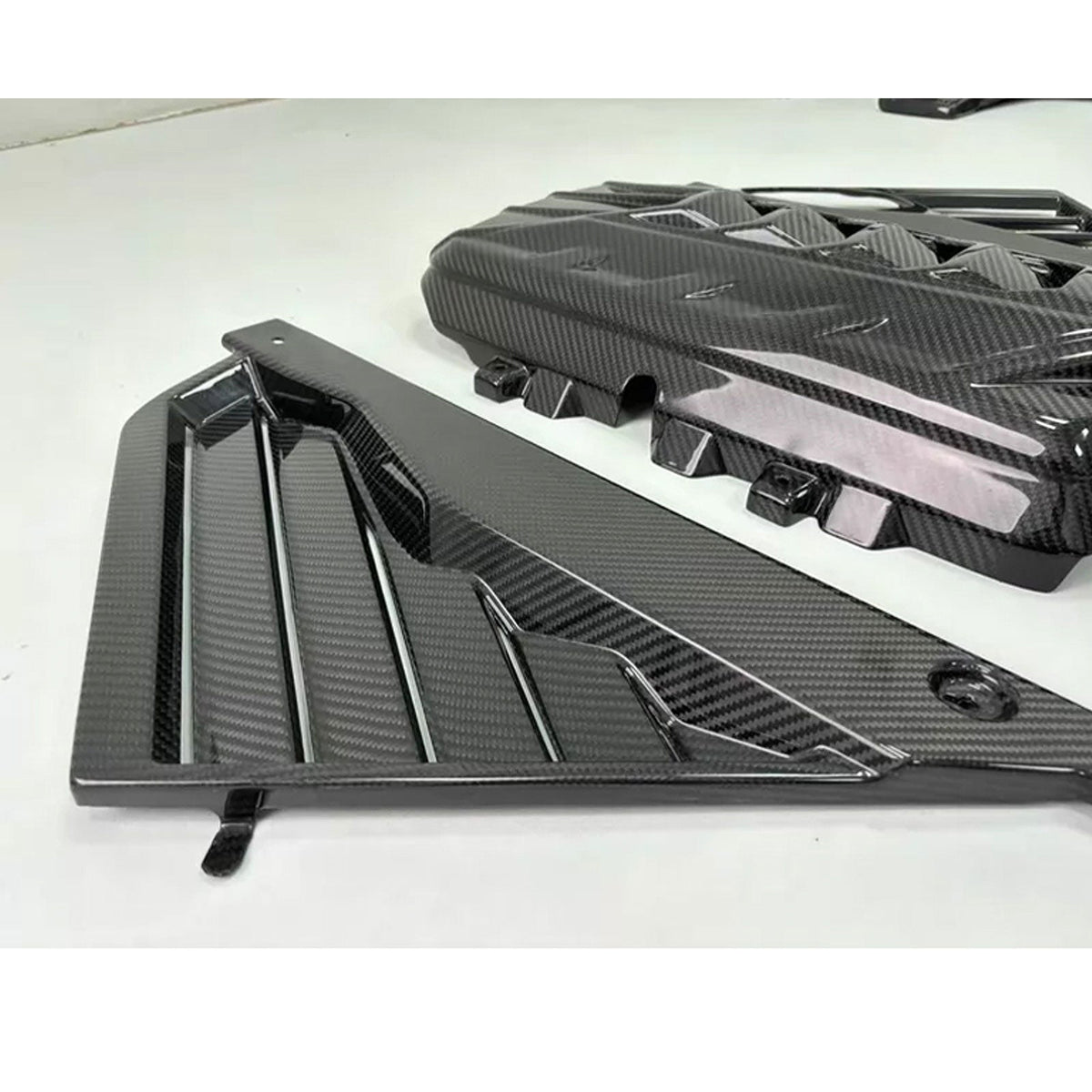 Dry Carbon Fiber Engine Bay Cover Kit for Chevrolet Corvette C8 Stingray Z06 by Stratec Systems
