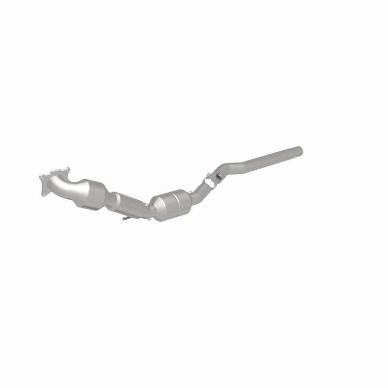 MagnaFlow 09-13 Volkswagen CC 2.0L Direct Fit Converter