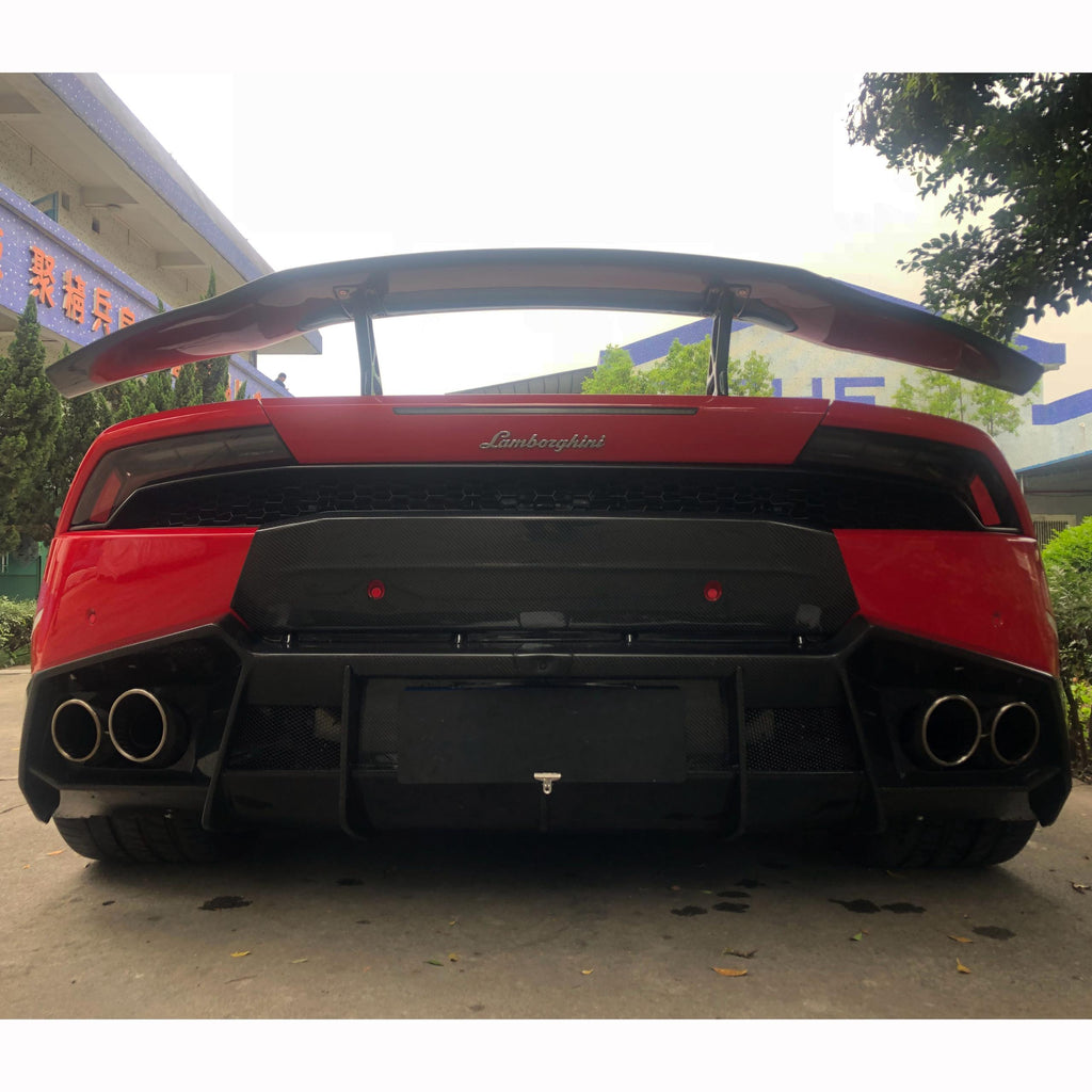 Carbon Fiber M Style Rear Diffuser - Lamborghini Huracan