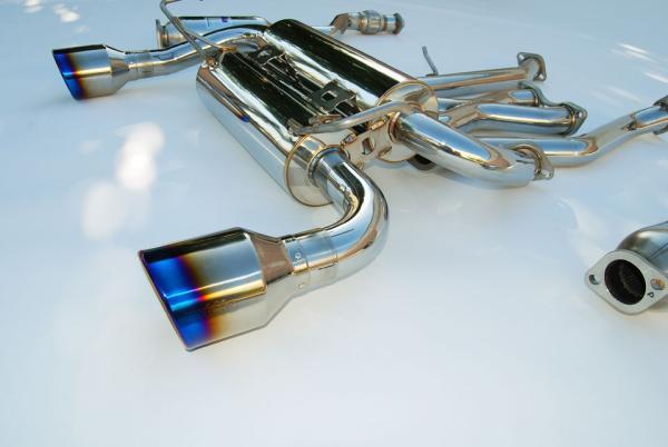 Invidia 03-05 Infiniti FX35/45 Gemini Rolled Titanium Tip Cat-back Exhaust