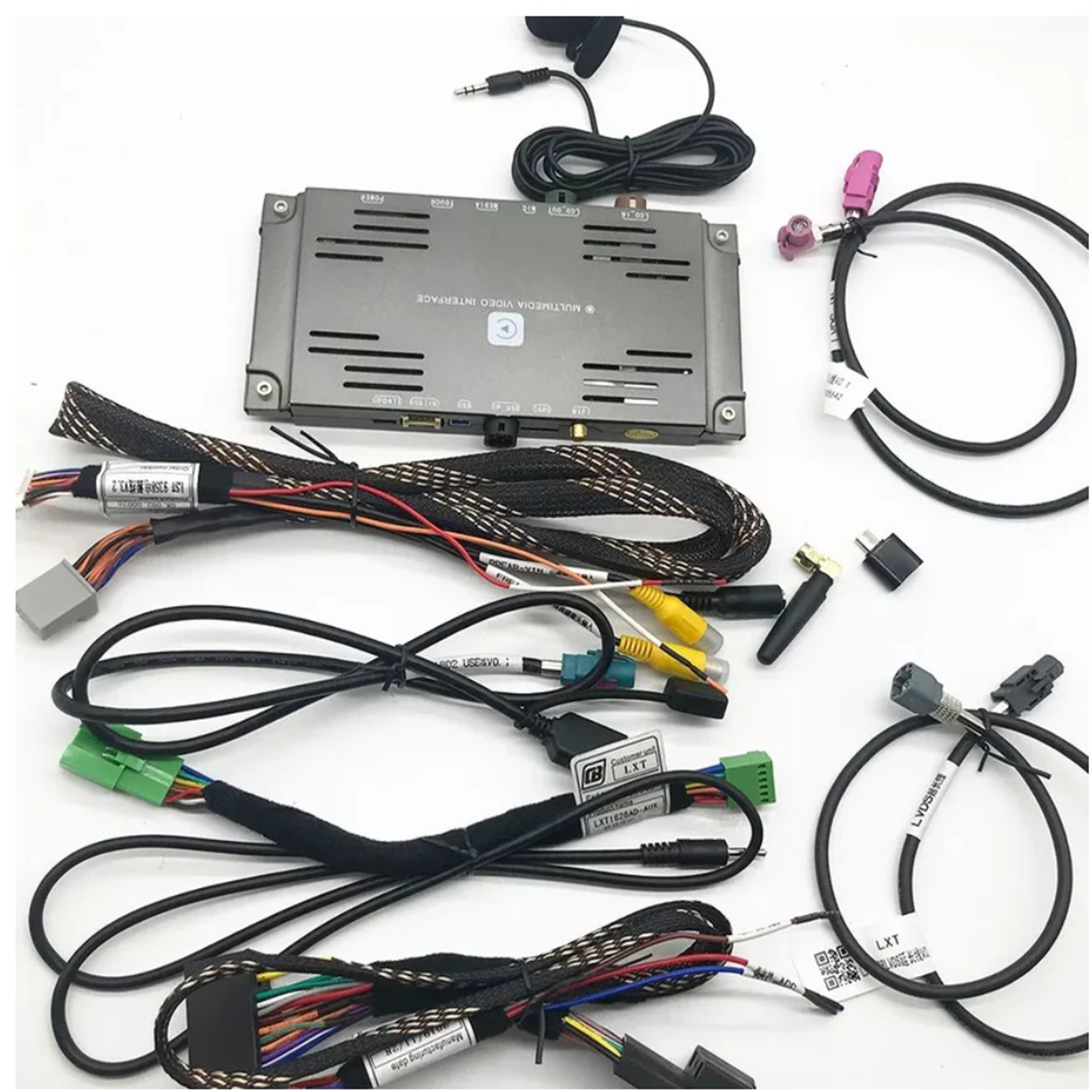 Apple CarPlay & Android Auto Retrofit Head Unit for Lamborghini Urus - Bull Boost Performance