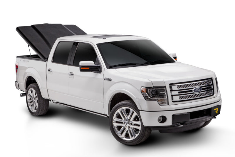 UnderCover 24-25 Chevrolet Colorado Elite One Piece Bed Cover