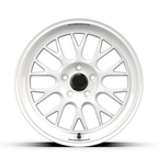 fifteen52 Holeshot RSR 18x9.5 5x114.3 38mm ET 73.1mm Center Bore Rally White