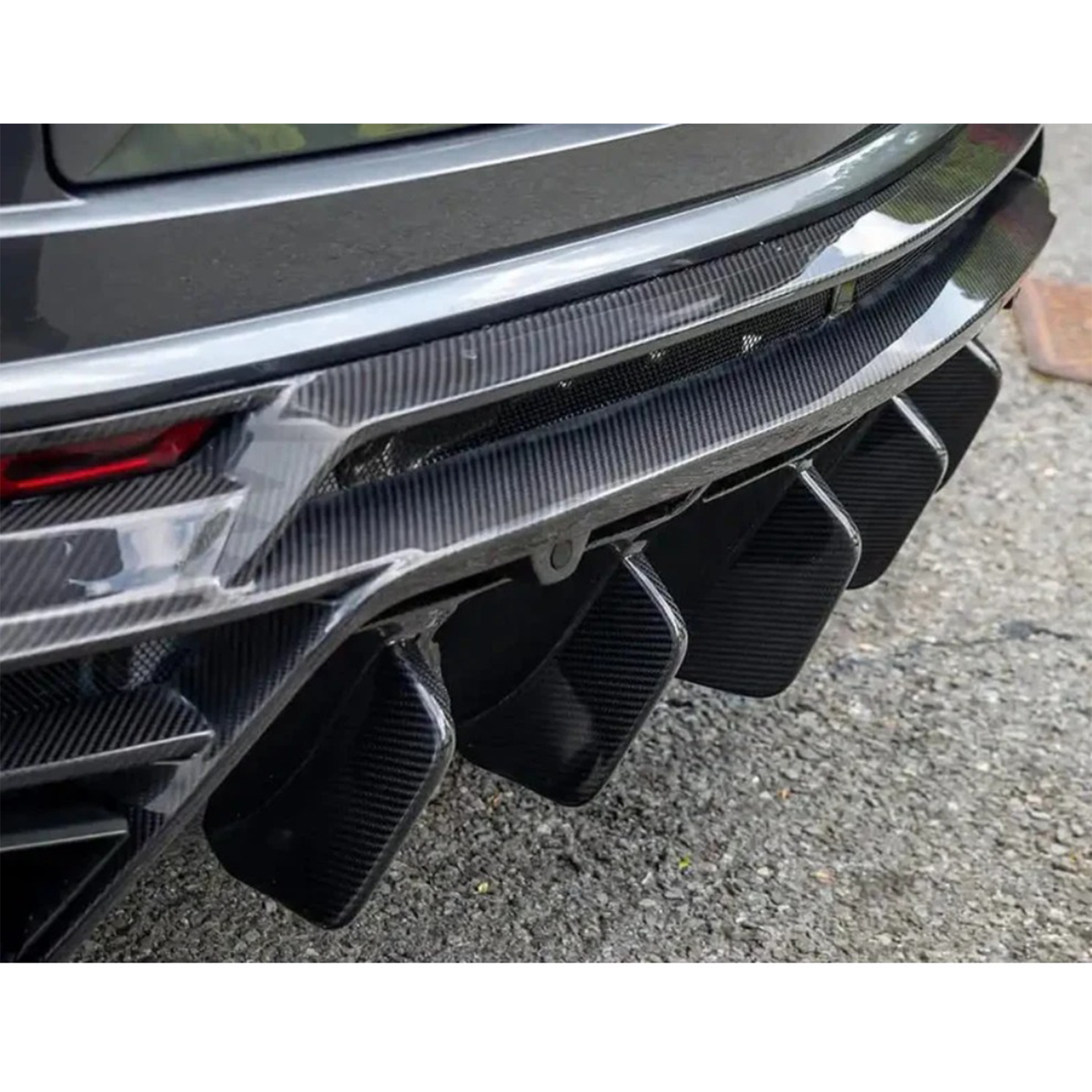 MSY Style Dry Carbon Fiber Rear Diffuser for Lamborghini Urus - Bull Boost Performance
