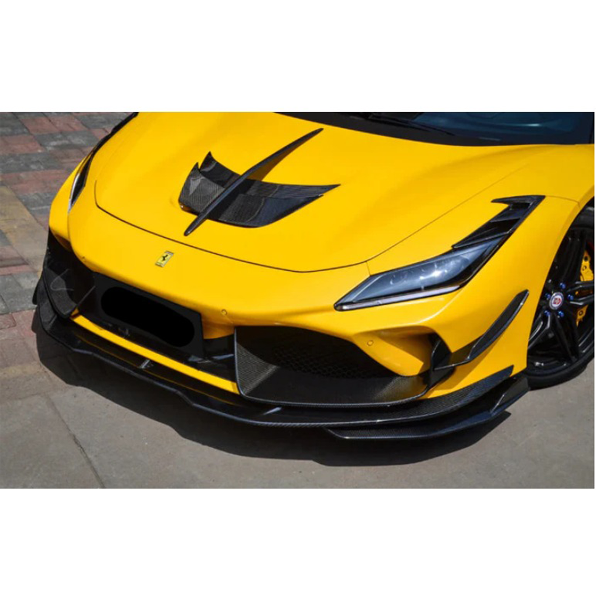 Prepreg Carbon Fiber Front Fender Vent Trims for Ferrari F8 by Stratec Systems