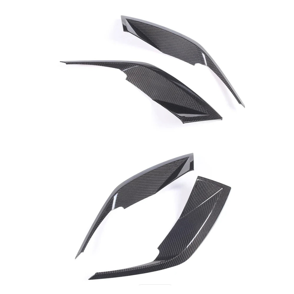 Dry Carbon Fiber Tail Light Trim for Lamborghini Urus - Bull Boost Performance