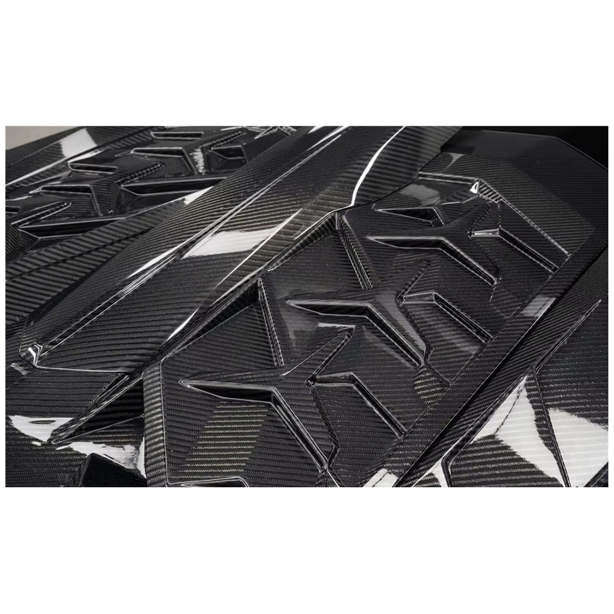 SVV Style Dry Carbon Fiber Rear Wing with Engine Hood for Lamborghini Aventador LP700 LP740 LP750 Coupe - Bull Boost Performance