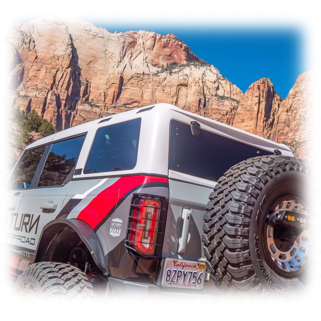 Turn Offroad TR10 Hard Top for Ford Bronco 4-Door with White Gelcoat