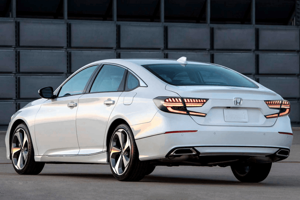 Honda Accord 10th Gen (CV1/CV2/CV3) Pre-Facelift LED Tail Lights (2018-2021)