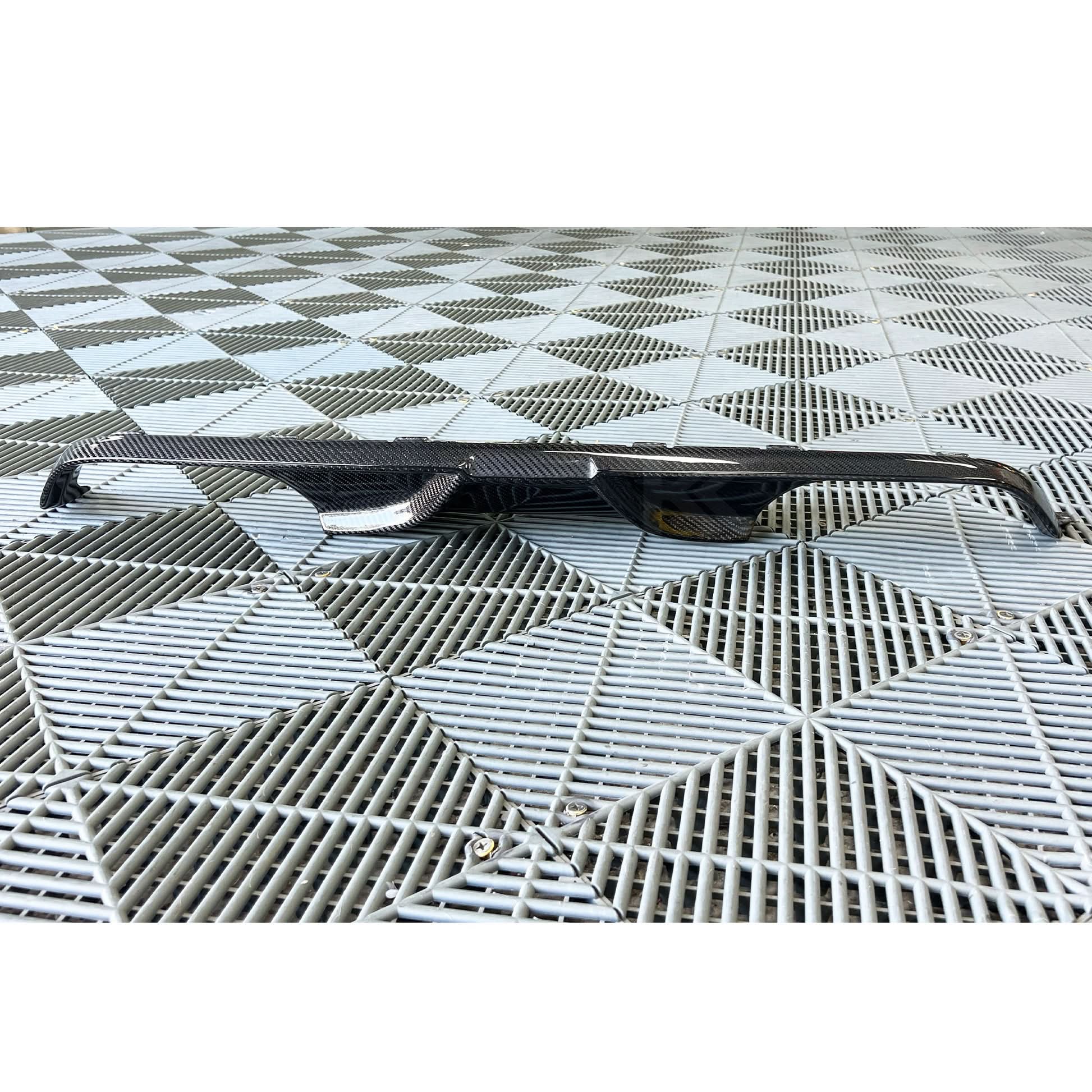 BMW 3/4 Series F80/F82/F83 Carbon Fiber AK Style Diffuser (2011-2020)
