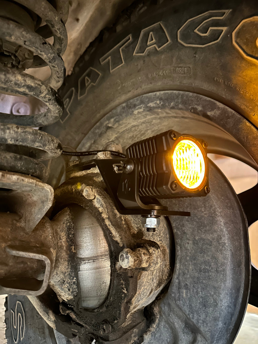 Toyota FJ80 Landcruiser Steerable Knuckle Pod Light Mounts (1990-1997) By Gatekeeper Off-Road
