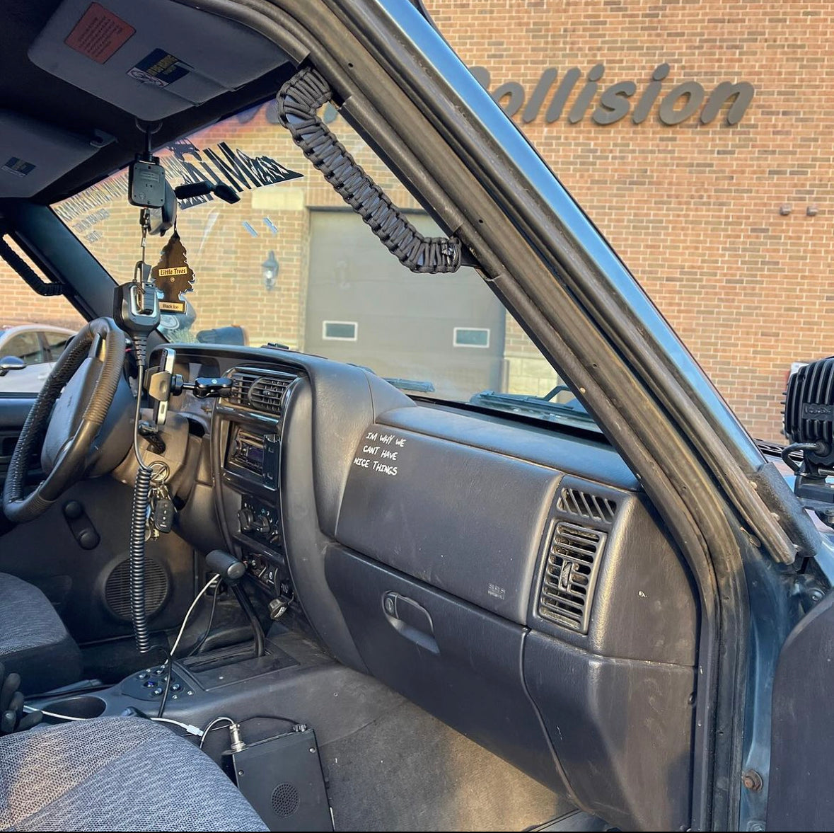 A Pillar Grab Handle Kit for Jeep XJ Cherokee By Gatekeeper Off-Road