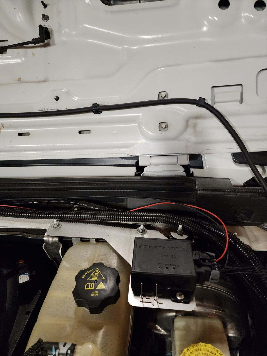 2018-2024 Jeep Wrangler JL and JT Heated Wiper Blades with Installation Brackets. By Gatekeeper Off-Road