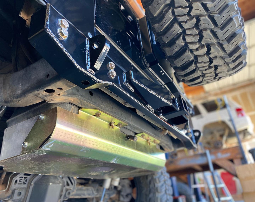 Rear Diamond Series Stubby Bumper for Jeep TJ Wrangler By Gatekeeper Off-Road
