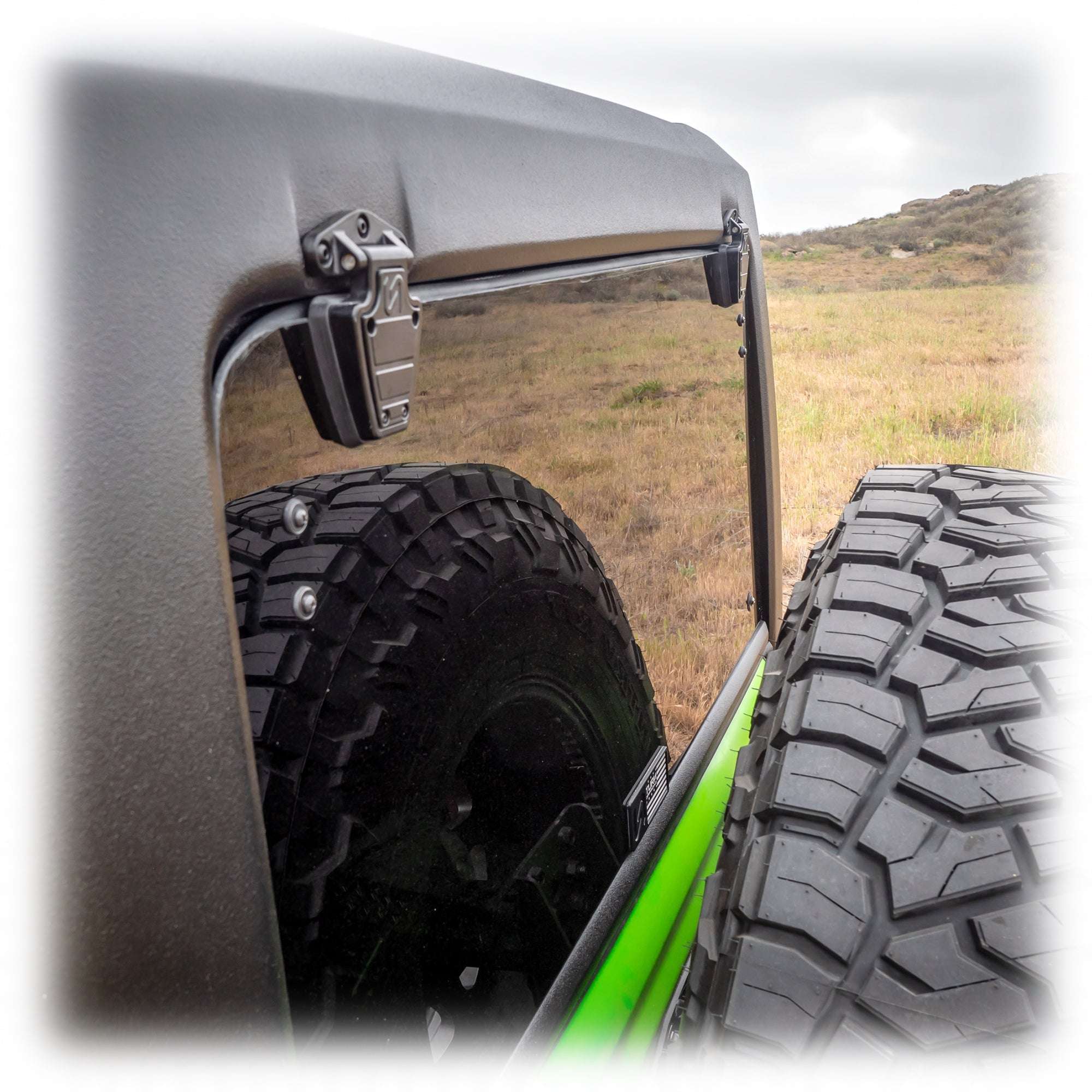 Turn Offroad Squareback 2-Piece Hard Top for Jeep Wrangler JK 4-Door
