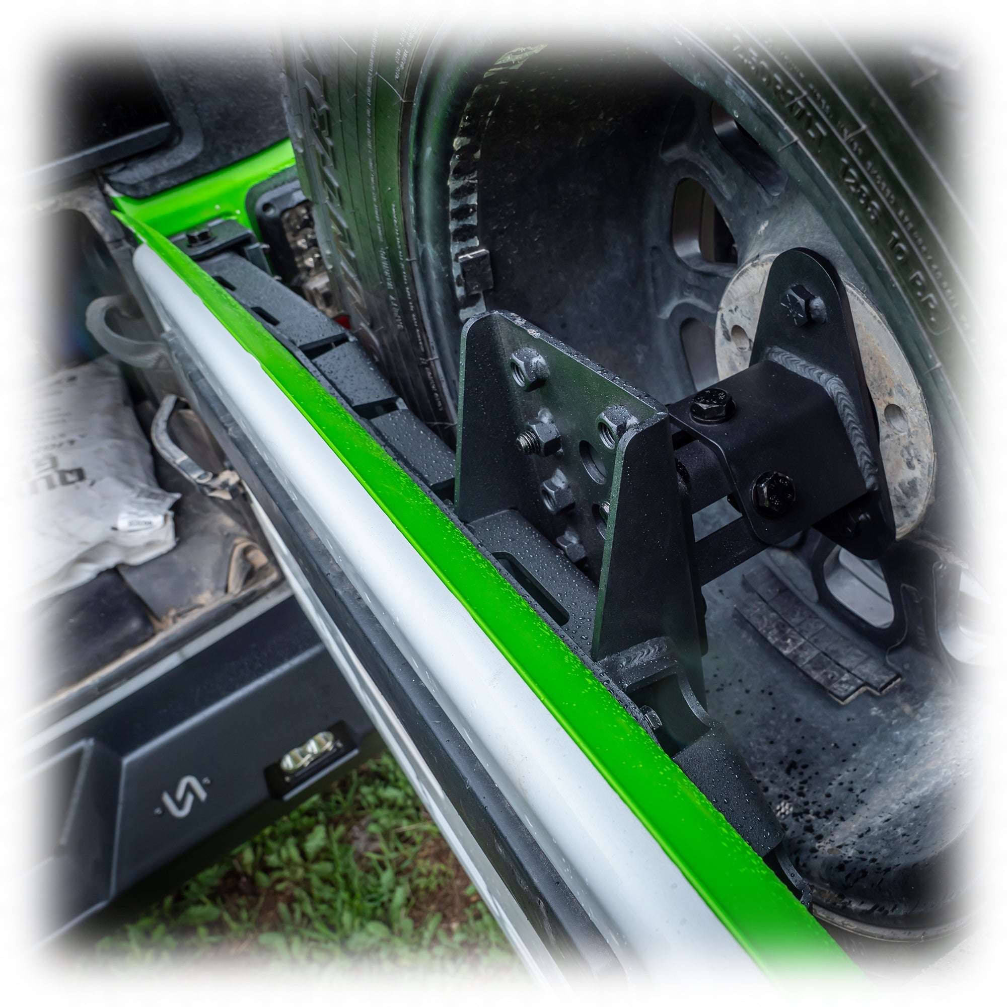 Turn Offroad Tire Carrier and Tailgate Reinforcement for Jeep Wrangler JK