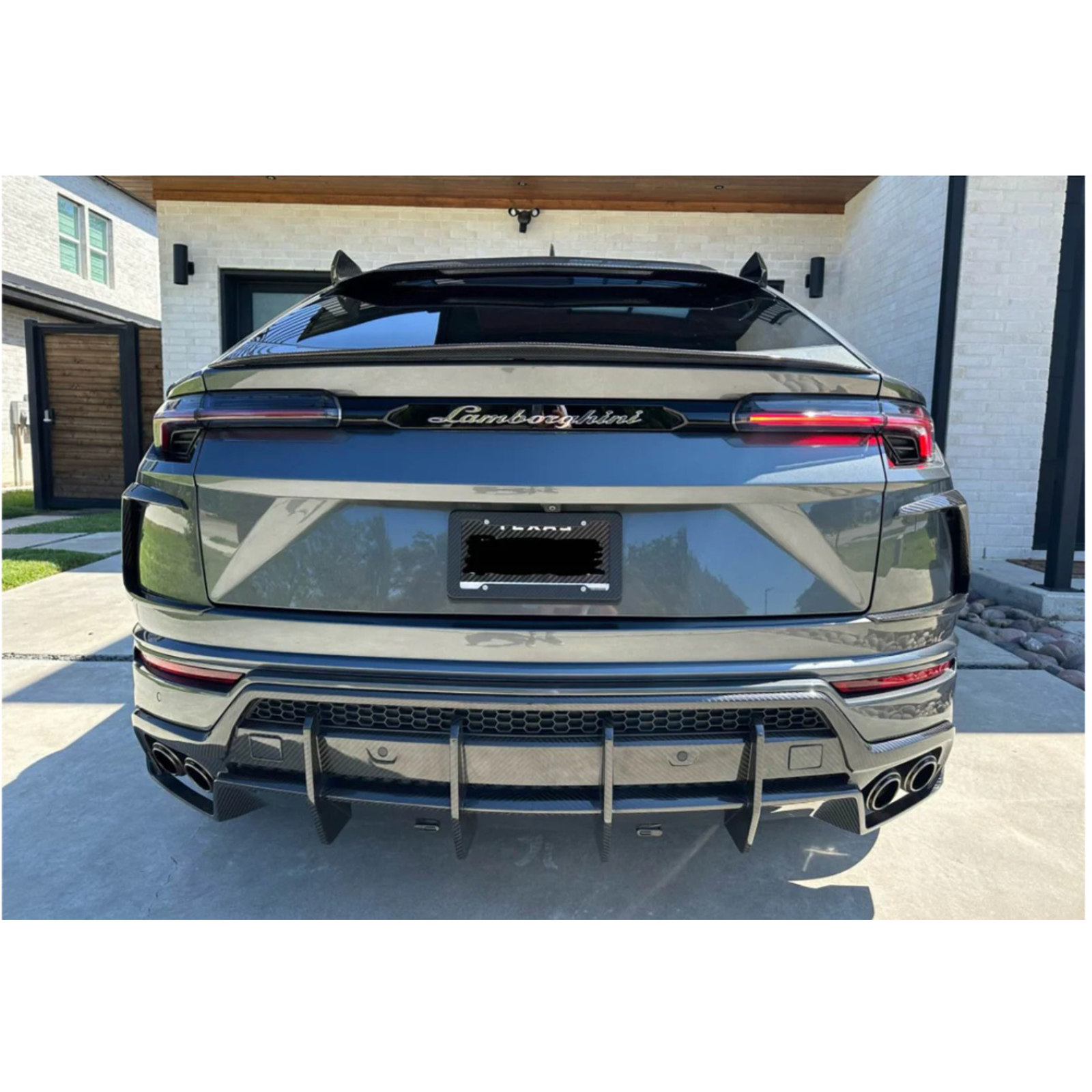TC Style Dry Carbon Fiber Aero Body Kit for Lamborghini Urus - Bull Boost Performance