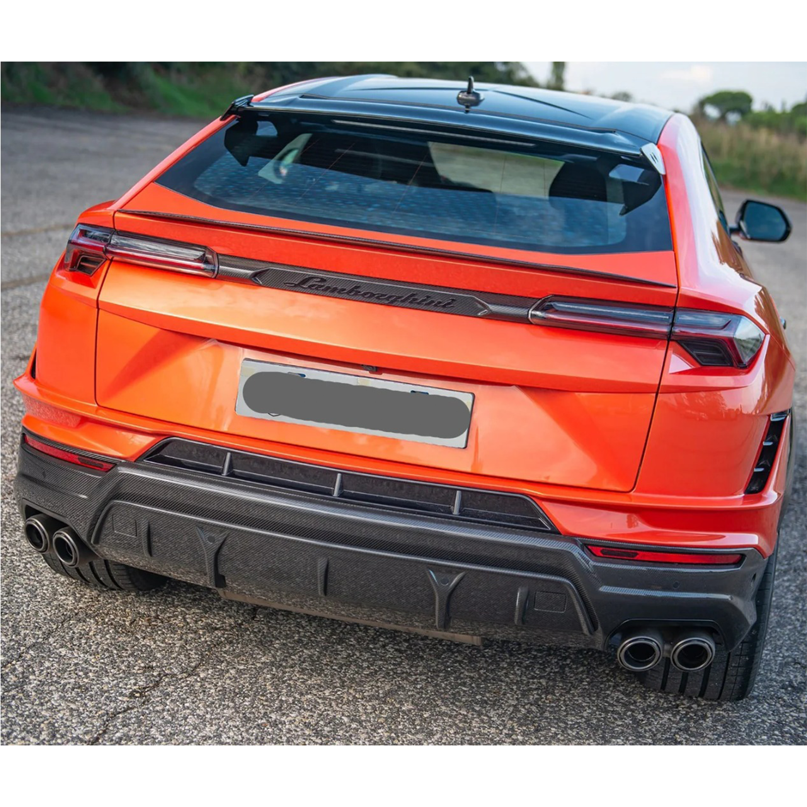 Dry Carbon Fiber Aero Body Kit for Lamborghini Urus S - Bull Boost Performance