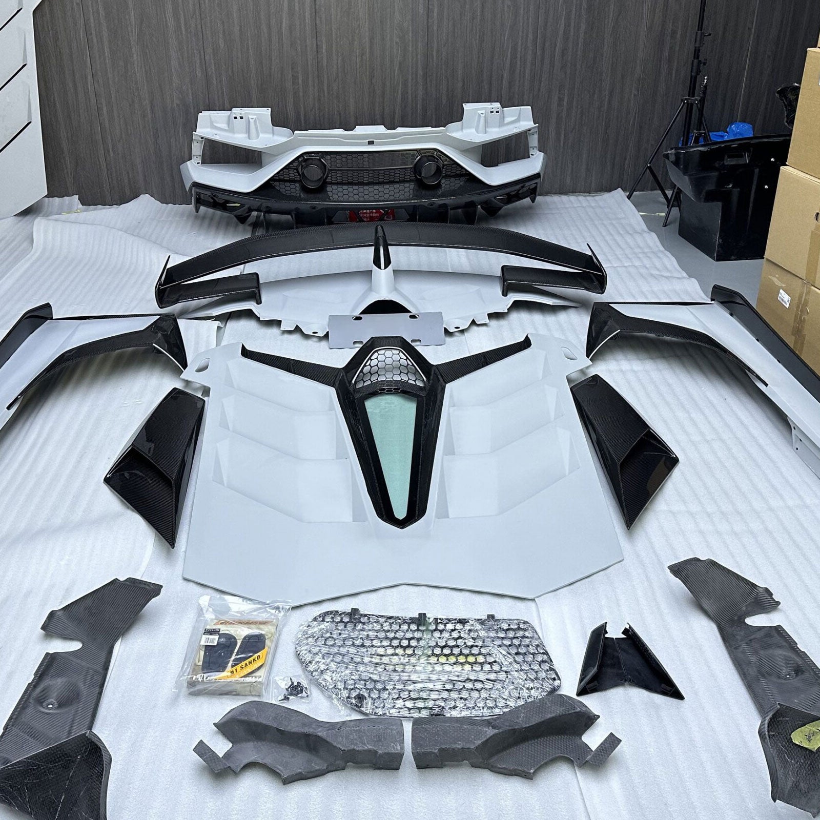 SVJ Style Full Conversion Body Kit for Lamborghini LP700-4 LP720 LP750 - Bull Boost Performance