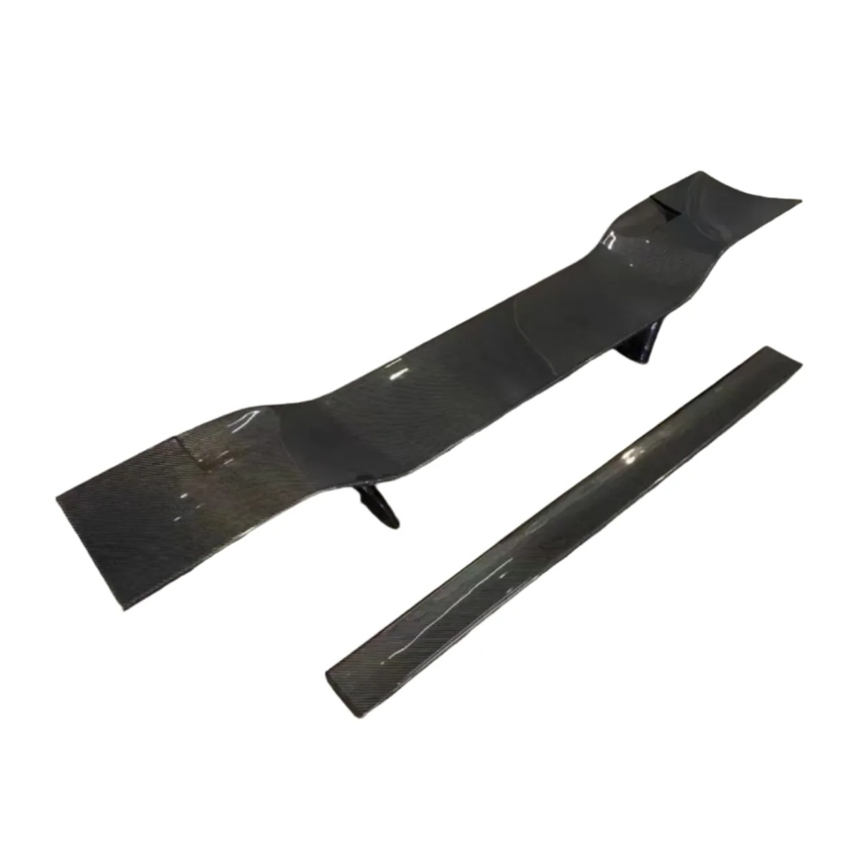 Prepreg Carbon Fiber GT Rear Wing for Ferrari 812 Superfast by Stratec Systems