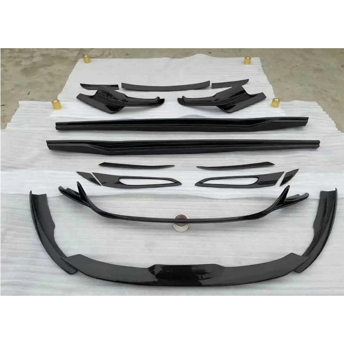 Prepreg Carbon Fiber N Style Full Aero Body Kit for Ferrari 812 Superfast by Stratec Systems