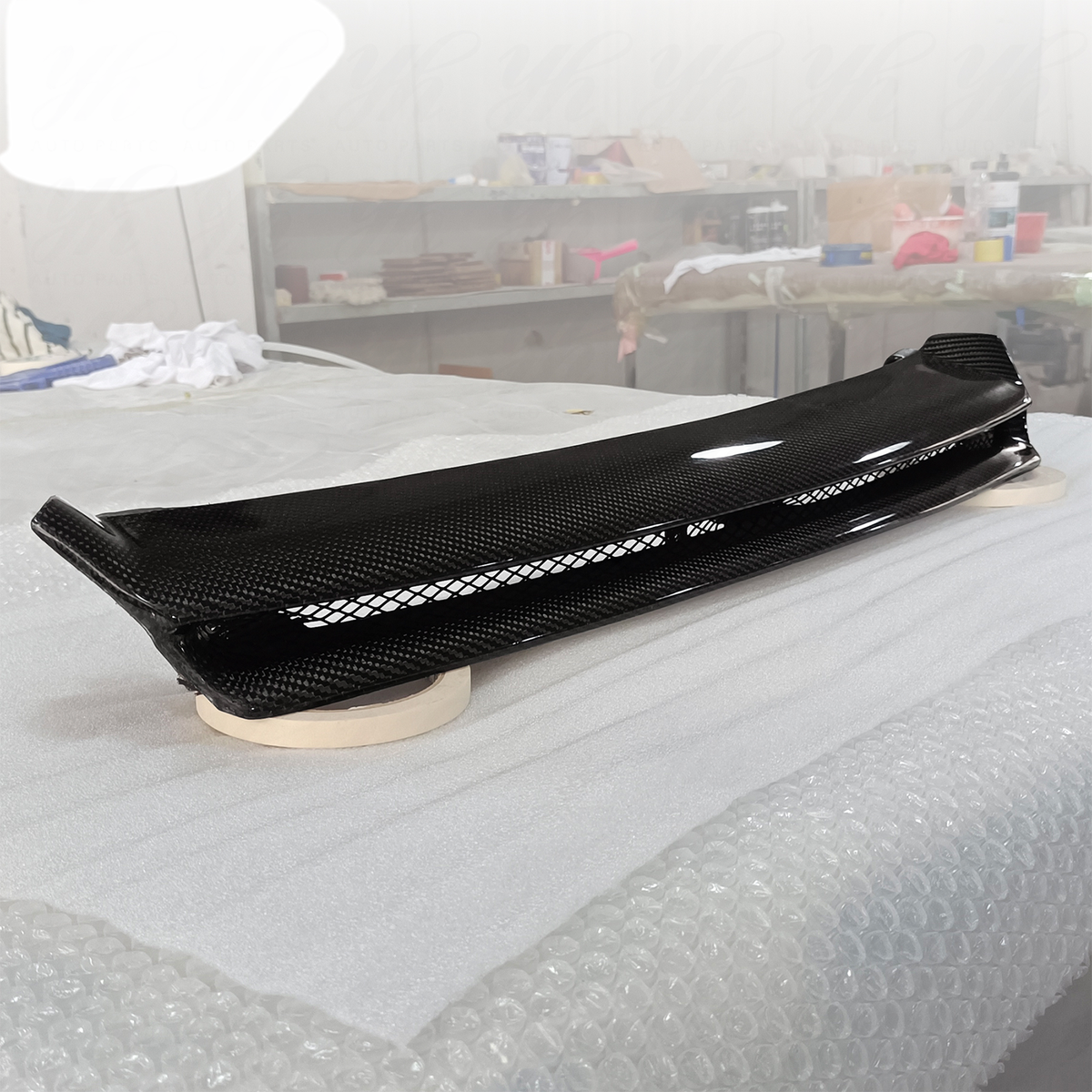 OEM Style Carbon Fiber Front Grille for Nissan Skyline R32 GTR GTS by Stratec Systems