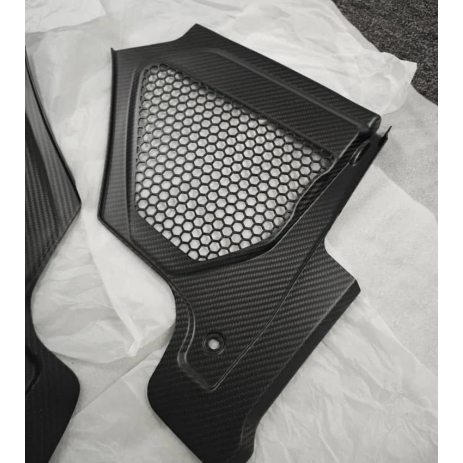 Carbon Fiber Engine Bay Top Cowl Covers for BMW G8X G80 G81 G82 G83 G87 - Bull Boost Performance