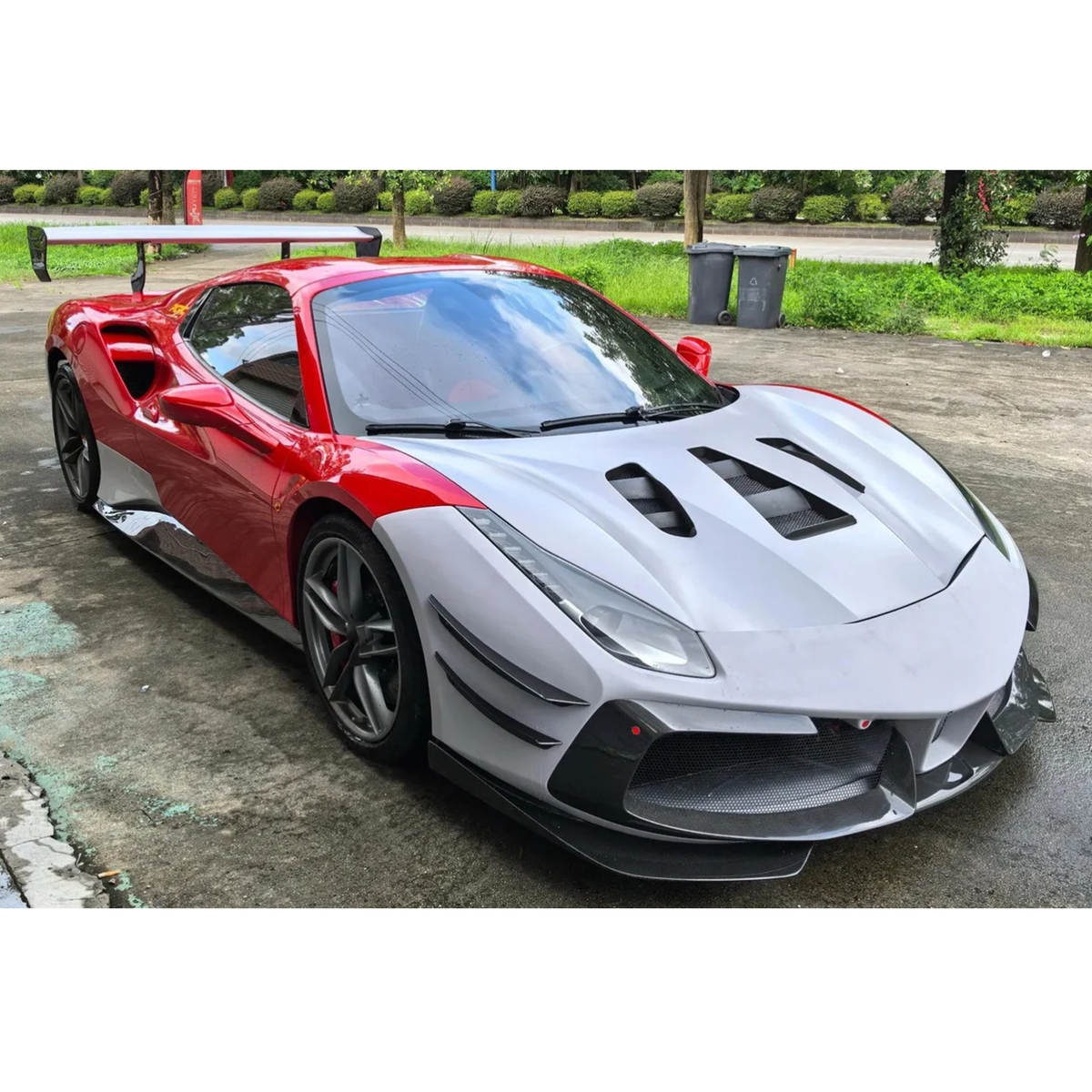 Prepreg Carbon Fiber EVO Style Aerodynamic Body Kit for Ferrari 488 by Stratec Systems