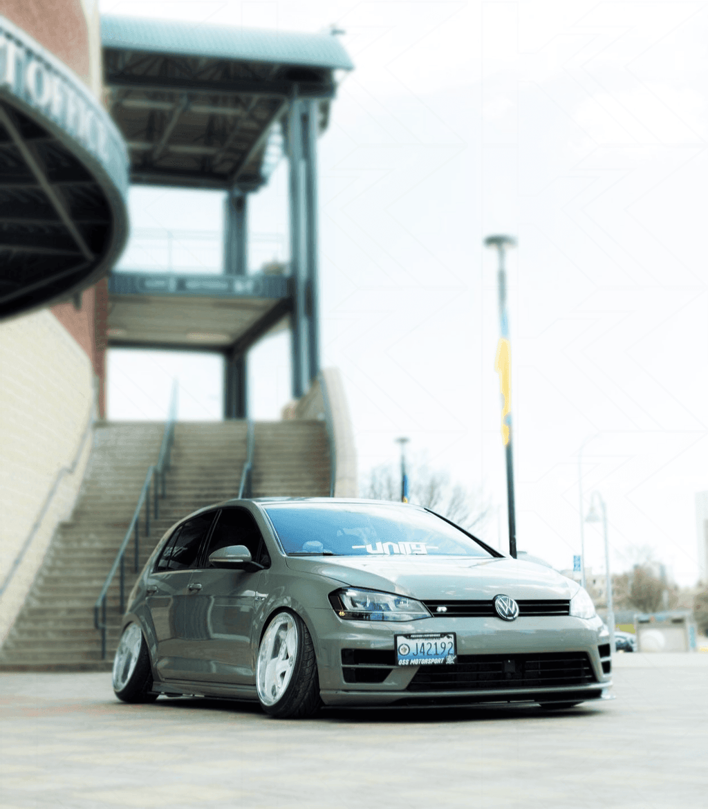 Volkswagen MK7 Golf/GTI/R - Clear/Black LED Tail Lights for Halogen Models (2012-2017)