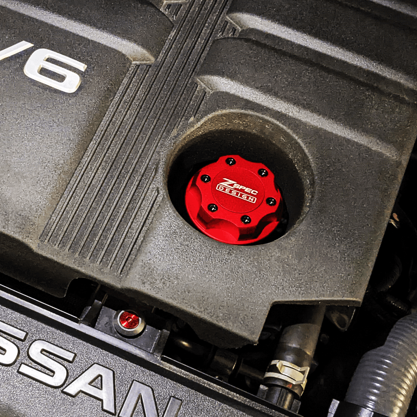 ZSPEC Billet Oil Filler Cap for Nissan/Infiniti/Datsun, Red Cap w/ Titanium Accents