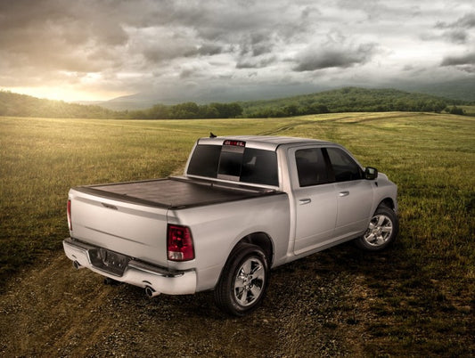 Roll-N-Lock 04-07 Chevy Silverado/Sierra Denali 1500 Crew Cab XSB 68-2/16in M-Series Tonneau Cover