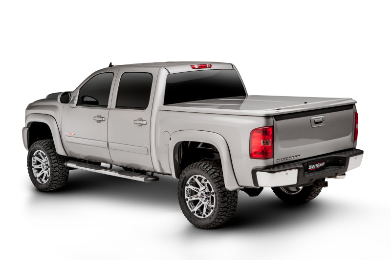 UnderCover 19-20 Chevy Silverado 1500 6.5ft Lux Bed Cover - Satin Steel Metallic