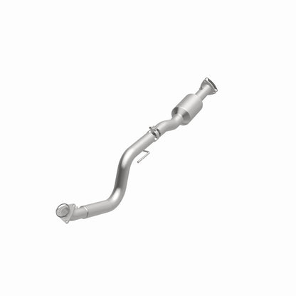 MagnaFlow 2009 Chevrolet Express 4500 V8 6.0L Right Underbody Catalytic Converter