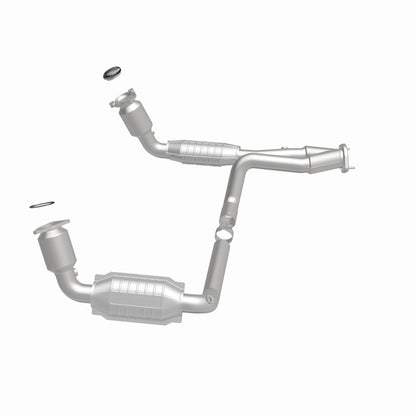 MagnaFlow Conv DF 99-00 Chevy Pickups 4.3L