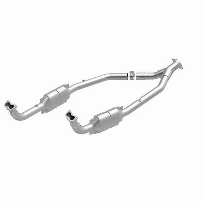 MagnaFlow Conv Direct Fit OEM 2003 Land Rover Discovery Underbody