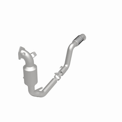 Magnaflow Conv DF 2014-2017 CLA250 L4 2 OEM Underbody